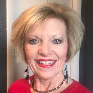 Meet your Posher, Lesa